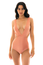 Load image into Gallery viewer, Model Front: Rio De Sol One-Piece Trikini Ouro Rosa