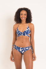 Load image into Gallery viewer, Model Front: Rio De Sol Top Top Pottery Kate