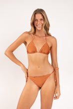 Load image into Gallery viewer, Model Front: Rio De Sol Bottom Bottom Shimmer-Nocciola Frufru