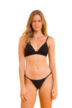 Load image into Gallery viewer, Model Front: Rio De Sol Top Top Bora-Black Tri-Cos