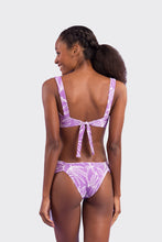 Load image into Gallery viewer, Model Back: Rio De Sol Top Top Trail-Purple Amelia