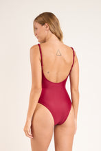 Load image into Gallery viewer, Model Back: Rio De Sol One-Piece Touch-Carmim Tina