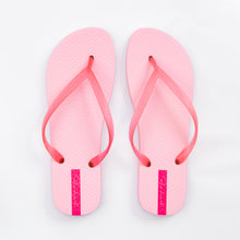 Load image into Gallery viewer, Product Front: Rio De Sol Flip-Flop Light Pink Slim
