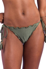 Load image into Gallery viewer, Gallery: Rio De Sol Bottom Bottom Croco Frufru-Fio
