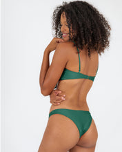 Load image into Gallery viewer, Image 06: Rio De Sol Set Set Palace Bandeau-No Essential
