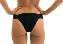 Load image into Gallery viewer, Image 06: Rio De Sol Bottom Bottom Kiwanda Preto Bandeau
