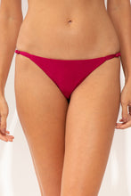 Load image into Gallery viewer, Gallery: Rio De Sol Bottom Bottom Shimmer-Desejo Cheeky-Noa
