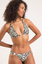 Load image into Gallery viewer, Image 07: Rio De Sol Bottom Bottom Wild-Black Mel-Comfy
