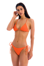 Load image into Gallery viewer, Model Front: Rio De Sol Bottom Bottom St-Tpz-Tangerina Ibiza
