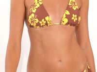 Load and play video in Gallery viewer, Video: Wednesday In Hawaii By Rio De Sol Top Top Pua-Coco-Lilikoi Kauai
