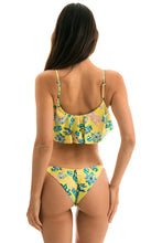 Load image into Gallery viewer, Model Back: Rio De Sol Bottom Bottom Florescer Babado
