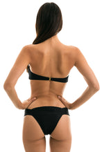 Load image into Gallery viewer, Model Back: Rio De Sol Bottom Bottom Kiwanda Preto Bandeau
