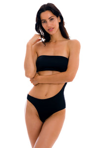 Model Front: Rio De Sol One-Piece Preto Body-Rio