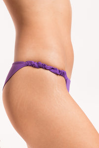 Image 09: Rio De Sol Set Set Amuleto Bandeau-Crispy Cheeky-Crispy